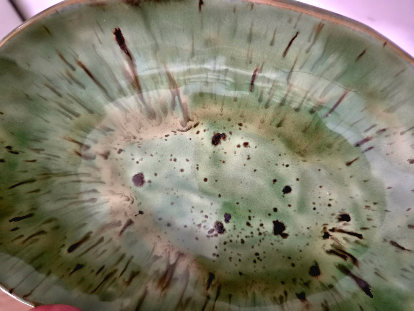 Handgemaakte schaal – Kiwi